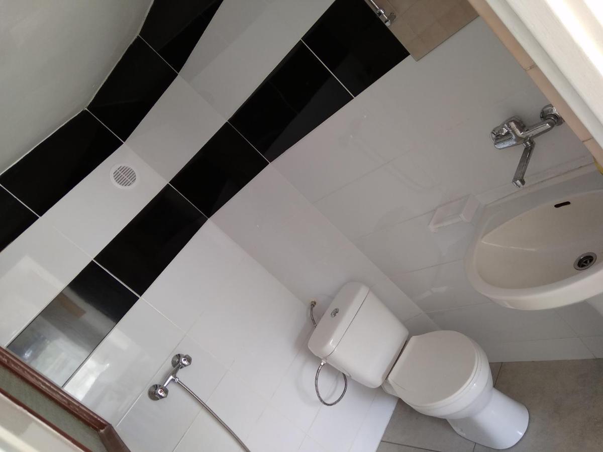 Apartament Przy Parku Noclegi Płock Buitenkant foto